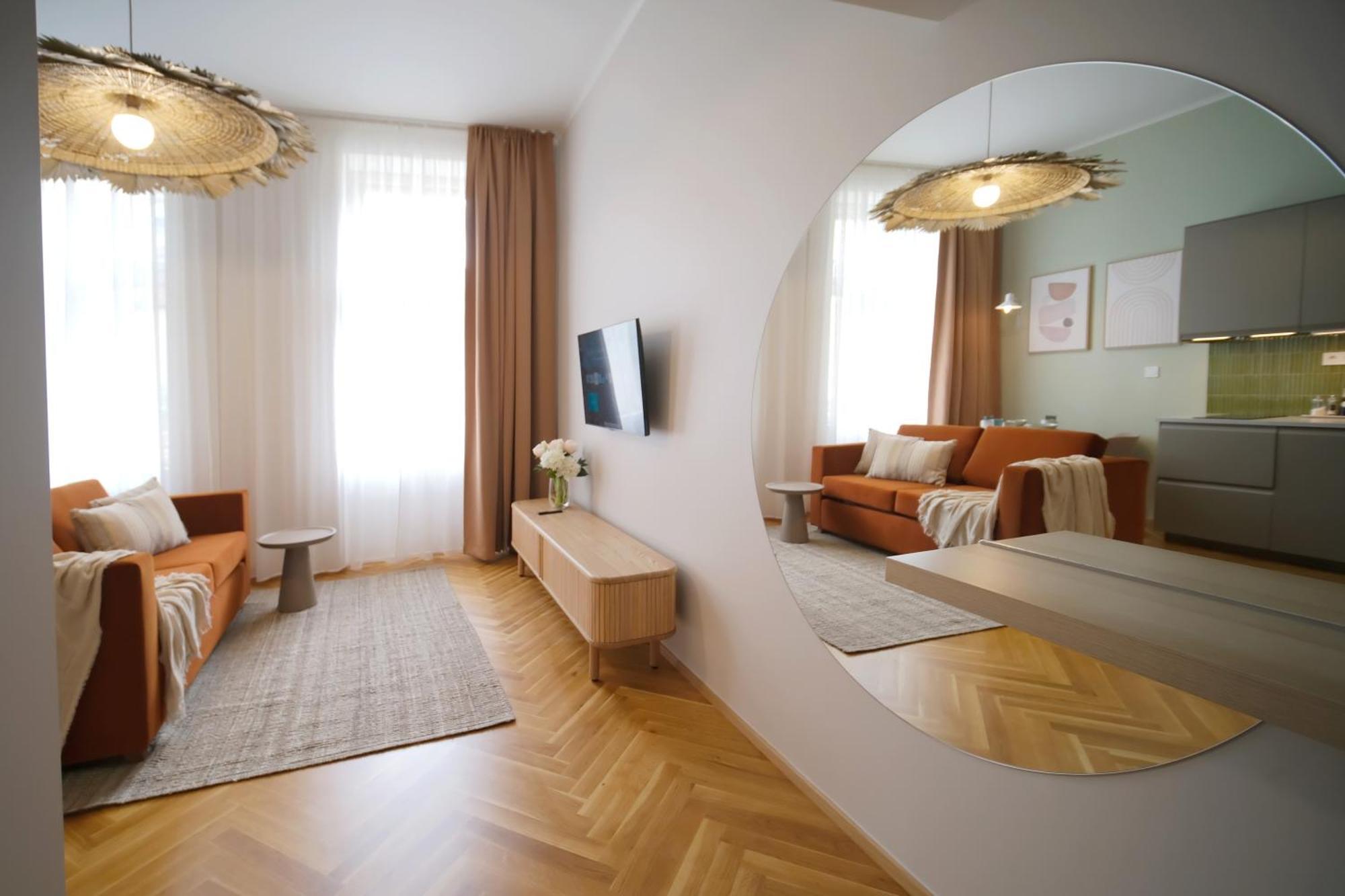Apartmán Luxemi I Center Premium *